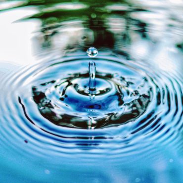 Wasser-Tropfen